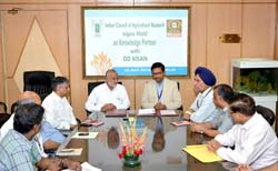 MoU-DKMA-26-05-2015-3.jpg