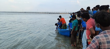Awareness-Campaign-on-Hilsa-and-Dolphin-Conservation-in-River-Ganga-organized-02
