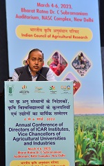 Conference-006_0.jpg