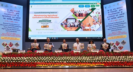 Conference-004_0.jpg
