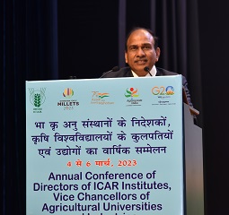 Conference-007_0.jpg