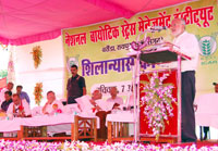 DG-address-foundation-stone-NIBSM-09-10-2012.