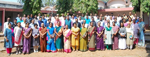 Govt-UP-visits-ICAR-IIRR-Hyderabad-02_1.jpg