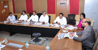 Dr M L Jat, Director General, ICAR Reviews MAHARISHI Activities and Advanced Phenomics Facilities at ICAR–IIMR, Hyderabad