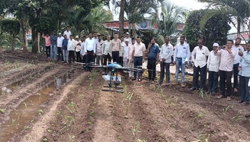 सोयाबीन फसल के लिए कृषि दिवस एवं फसल स्पर्धा आयोजित