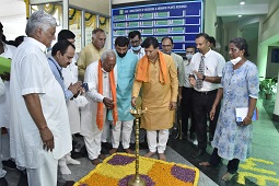 Union-Minister-of-State-for-Agriculture-Farmers-Welfare-visits-ICAR-DMAPR-01