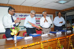 almora-02-25-09-2013