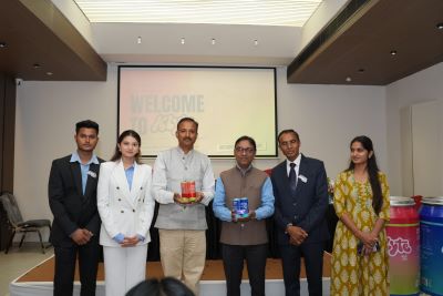 ICAR-DMAPR, Anand Incubated Startup Launches Innovative Herbal Electrolyte Drink “Klyte”