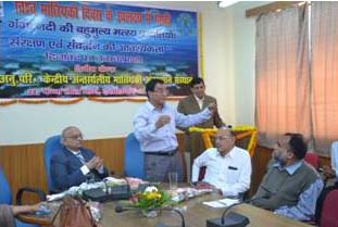 21st November, 2014, Allahabad  Allahabad Regional Centre of ICAR-Central Inland Fisheries Research Institute celebrated World Fisheries Day here today.  To commemorate the occasion a workshop was organised on“Ganga Nadee kee Bahumulya Matsya Prajatiyan: Sanrakshyan evam Samvardhan kee Awashyakta”. The workshop aimed to highlight the importance of fish diversity of the Ganga river, because the river is known as original abode of the valuable Indian fish species. But, the river is rapidly losing its valuable fish diversity due to cumulative effect of massive anthropogenic activities in the river and along the catchments.  Workshop on Ganga Fisheries at Allahabad Regional Centre of CIFRI Workshop on Ganga Fisheries at Allahabad Regional Centre of CIFRI   The workshop was organised to discuss the relevant issues with the stakeholders and to sensitise the fishers, fish traders, fish farmers and N.G.O.s of Allahabad about the situation.  Dr. I. C. Agrawal, former Director, Motilal Nehru Institute of Technology, Allahabad and Chief Guest on the occassion, highlighted about maintaining water quality of the river by using various treatment plants along the river course.  Dr. K.D. Joshi, Head of the Regional Centre explained the work done by the centre in recent years on ecology and fisheries of the river Ganga in relation to multiple stressors; pen culture in the region and studies related to climate changes..      Dr. K.W. Warsi, Deputy Director Fisheries, Allahabad and Dr. Gyanendra Singh, ADF also informed the participants about various governmental schemes.   An exhibition was also organised on the occasion displaying various activities of the institute as well as of the Regional Centre. More than 125 participants including fish farmers, fishers, fish traders, officials of state fisheries department, serving and retired scientists of CIFRI, researchers, representatives of N.G. O. & local institutions and students participated in the programme.  (Source: Allahabad Regional Centre of