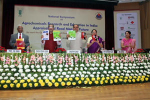 iariconferance-01-02112016.jpg