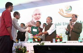 karishimela201702.jpg