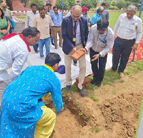 Additional Secretary, DARE & Secretary, ICAR Visits ICAR-CPRI Regional Station, Modipuram