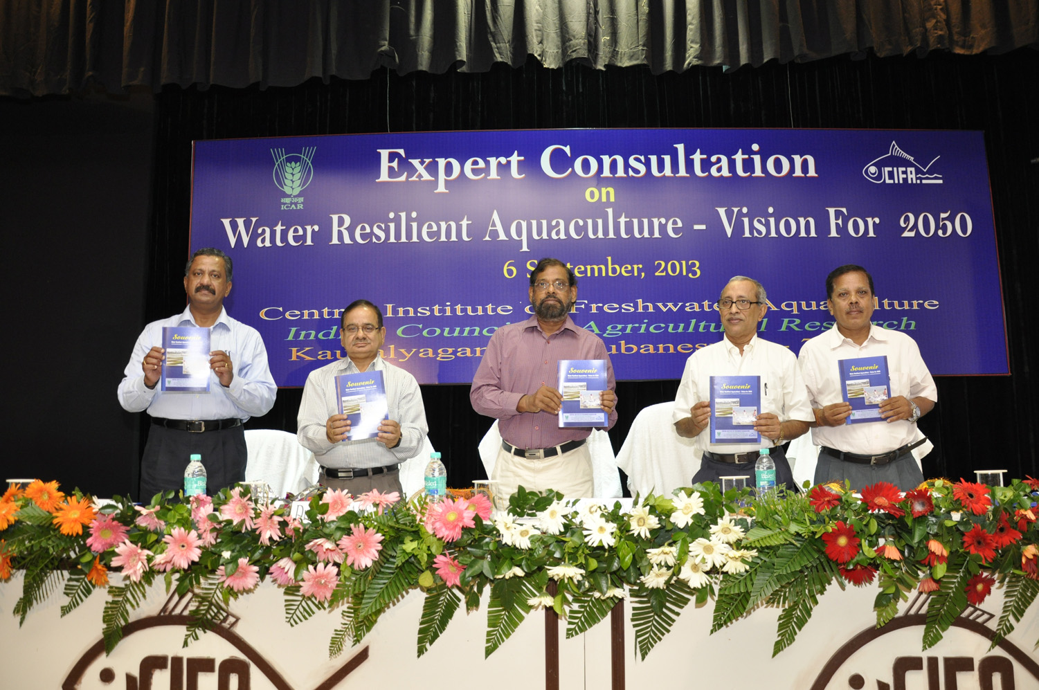 newscifa-03-10-09-2013