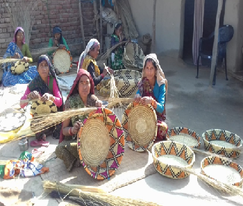 Sustaining Traditions: Merging Modern Insights with Timeless Crafts