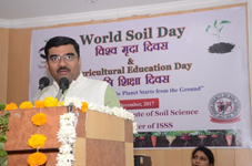 wsoilday-012017.jpg